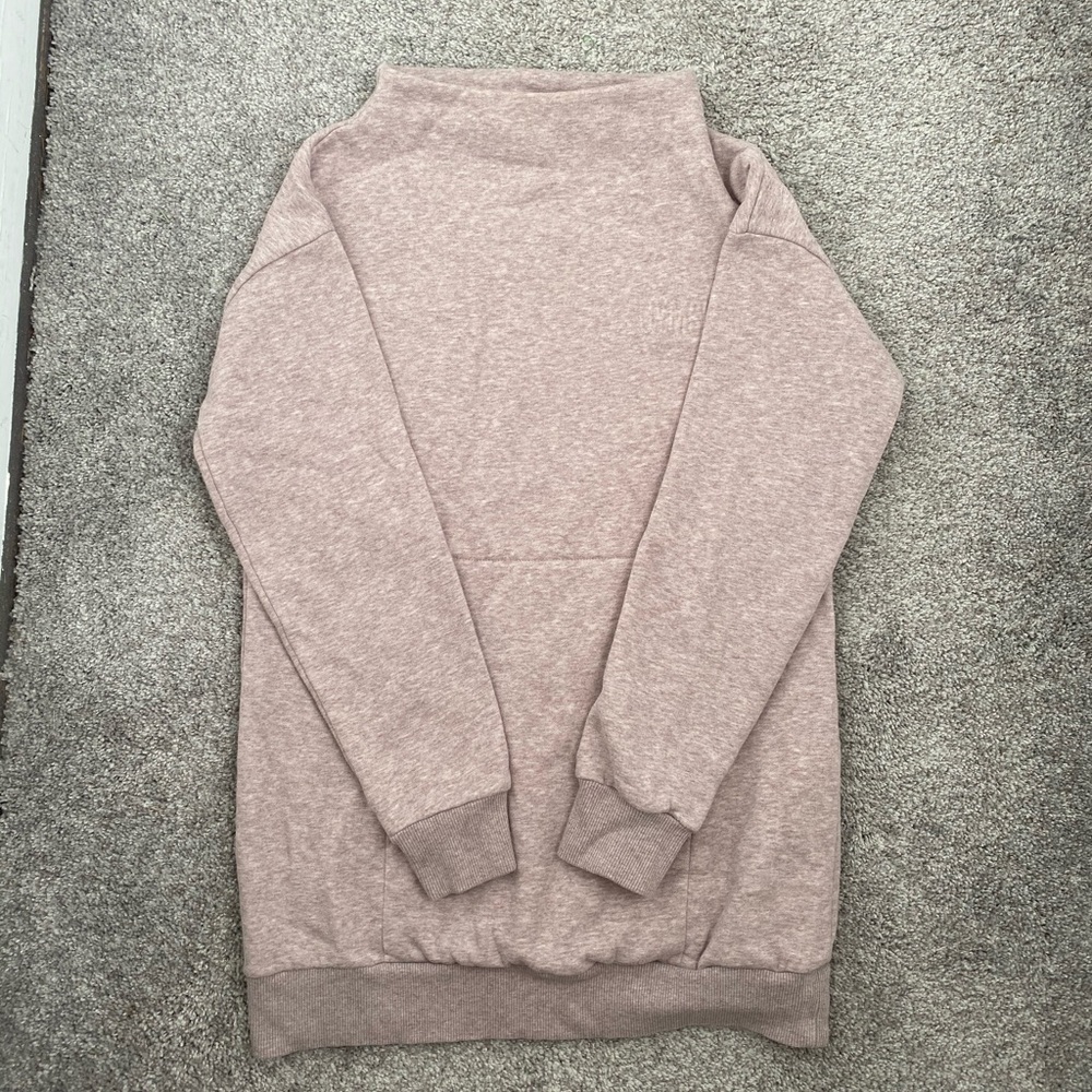 Gymshark Sweatshirt Size: Small Color: Light Pink/Purple